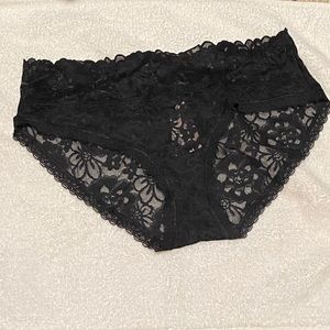 Lace bikini panties. NWT Victoria Secret.